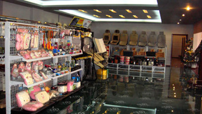 汽車用品 為您的愛車添彩，提升駕駛體驗(yàn)